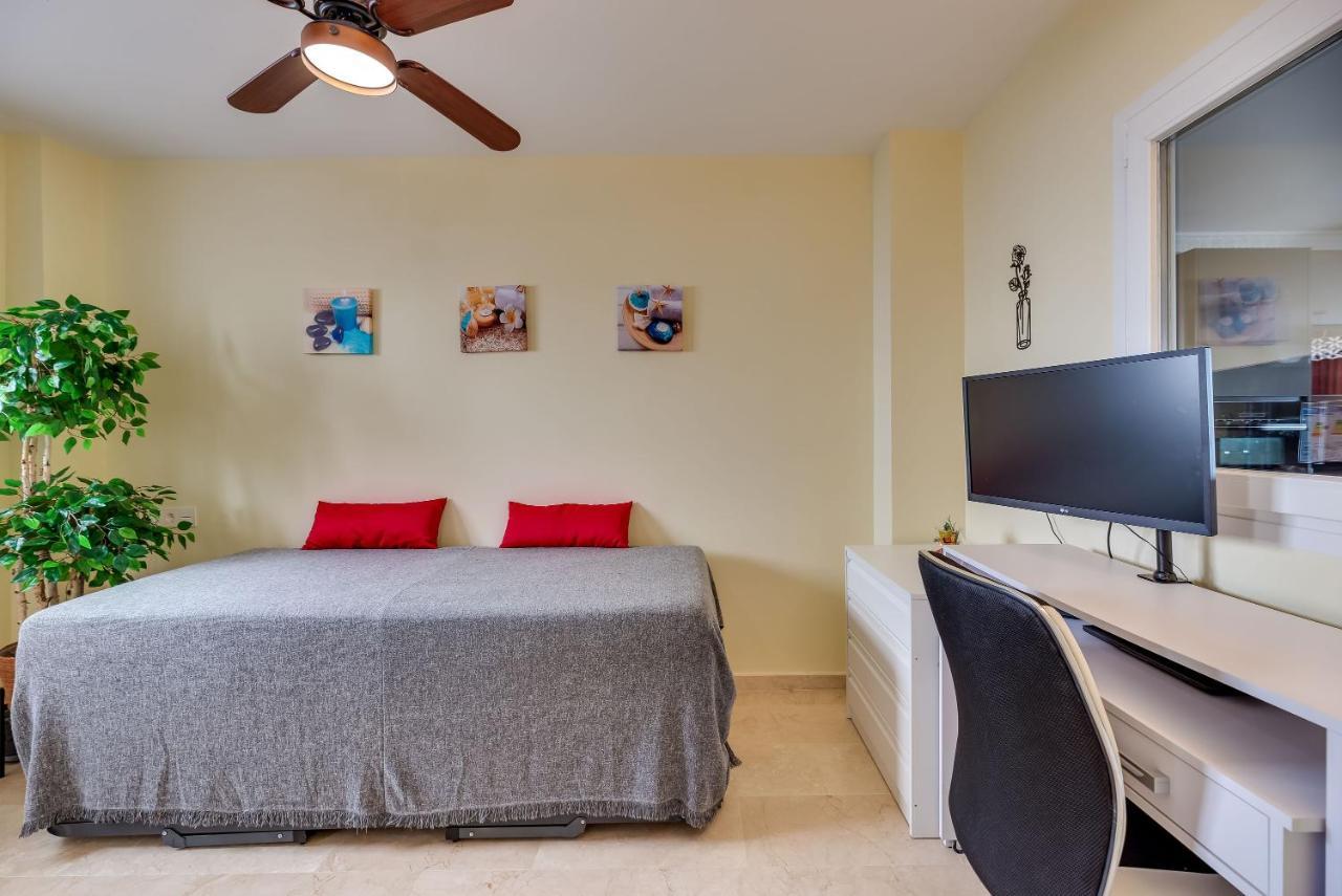 Beach Apartment Марбелья Экстерьер фото